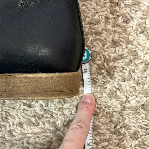 Bueno Footwear Vale Leather Black Minimal Ankle Boots - Size 38 EU 7 US - Picture 16 of 16